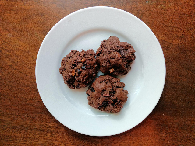 Mexican Cocoa Nib Cookies | StephanieDoes